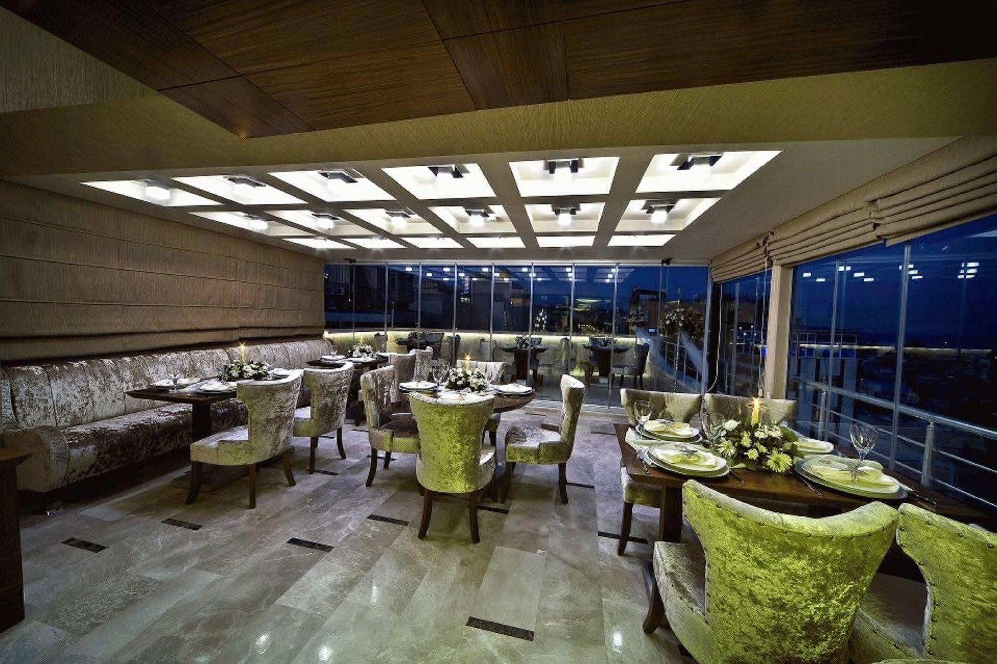 Q Hotel Laleli อิสตันบูล ภายนอก รูปภาพ